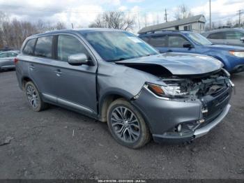  Salvage Mitsubishi Outlander