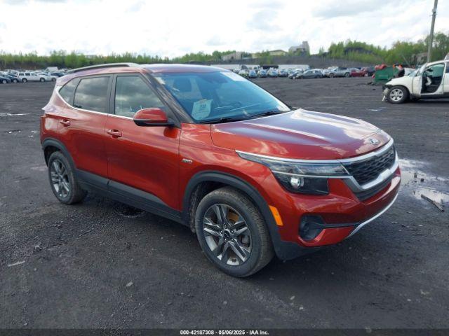  Salvage Kia Seltos