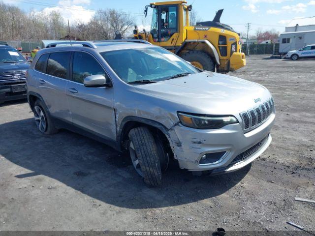  Salvage Jeep Cherokee