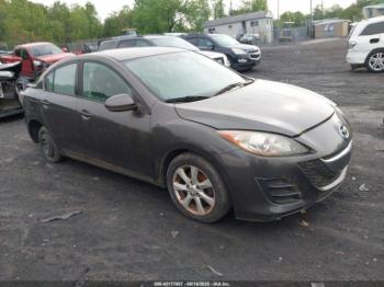  Salvage Mazda Mazda3
