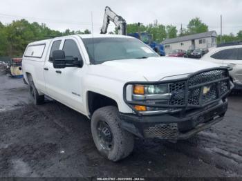 Salvage Chevrolet Silverado 2500