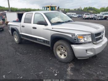  Salvage Dodge Dakota