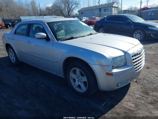  Salvage Chrysler 300