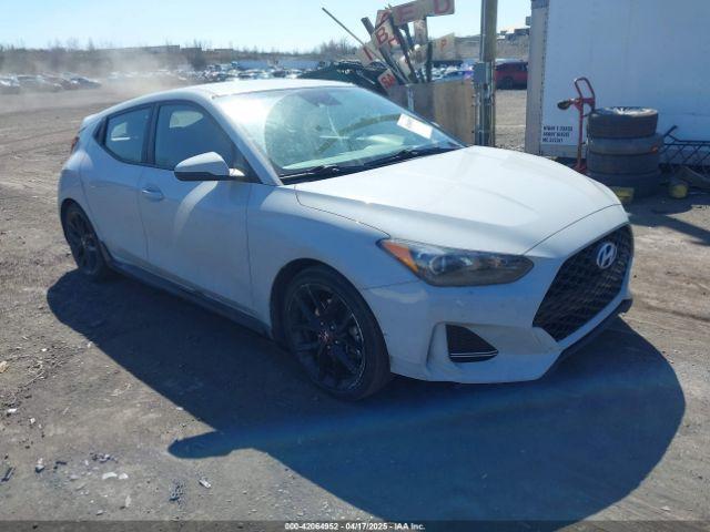  Salvage Hyundai VELOSTER