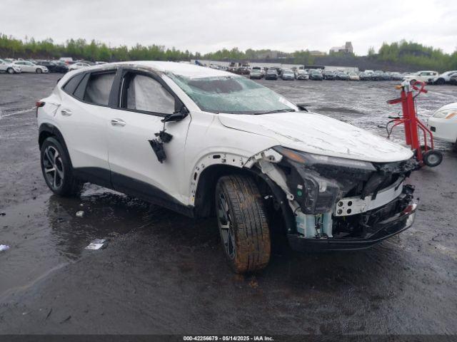  Salvage Chevrolet Trax