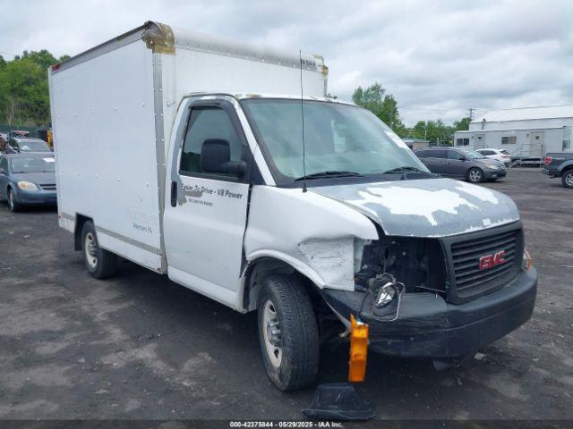 Salvage General Motors Savana Cutaway