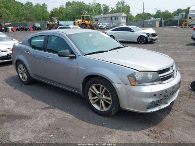  Salvage Dodge Avenger