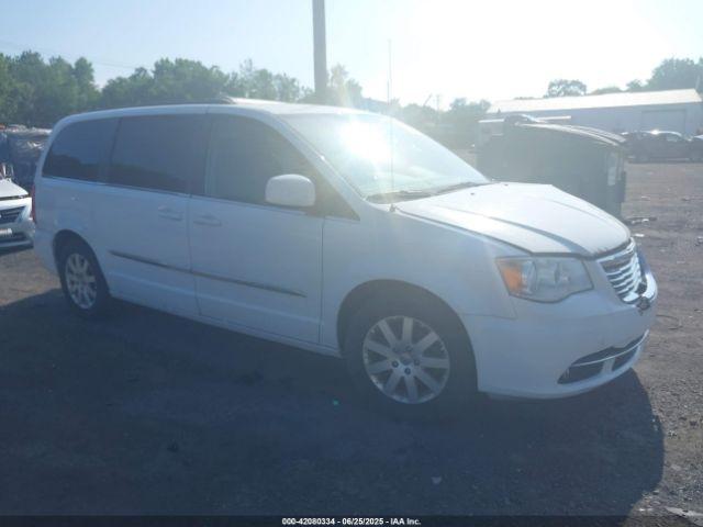  Salvage Chrysler Town & Country