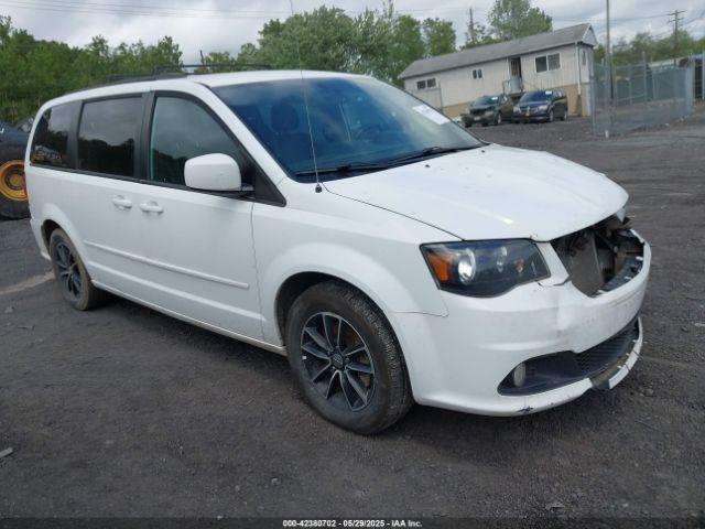  Salvage Dodge Grand Caravan