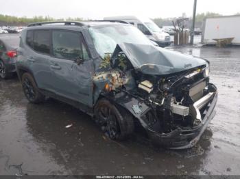  Salvage Jeep Renegade