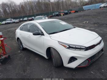  Salvage Kia Forte