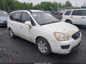  Salvage Kia Rondo