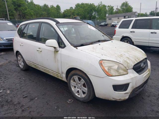  Salvage Kia Rondo