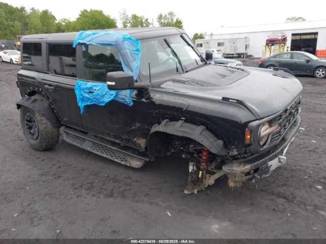  Salvage Ford Bronco