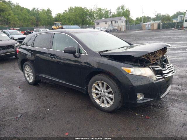  Salvage Toyota Venza
