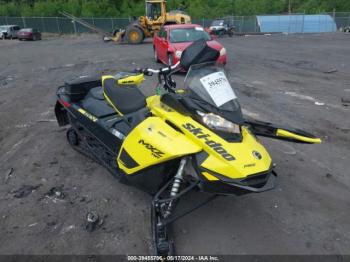  Salvage Ski-doo Mxz 850 E-tec