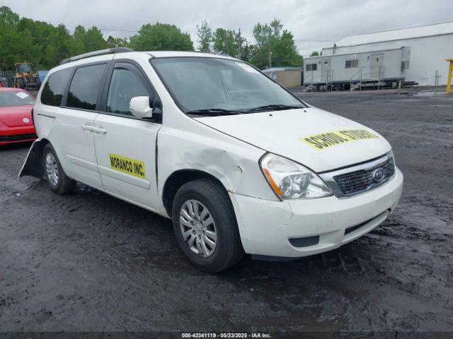  Salvage Kia Sedona