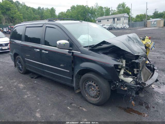  Salvage Chrysler Town & Country
