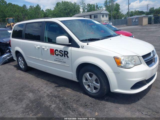  Salvage Dodge Grand Caravan