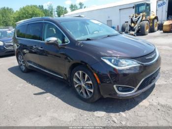  Salvage Chrysler Pacifica
