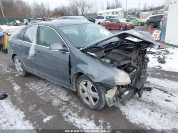  Salvage Volkswagen Jetta