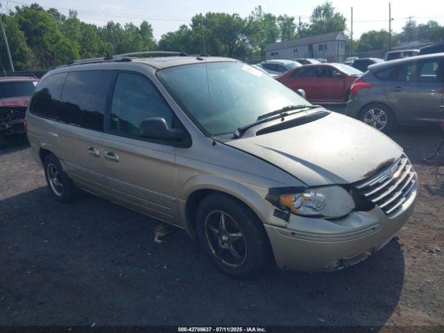  Salvage Chrysler Town & Country