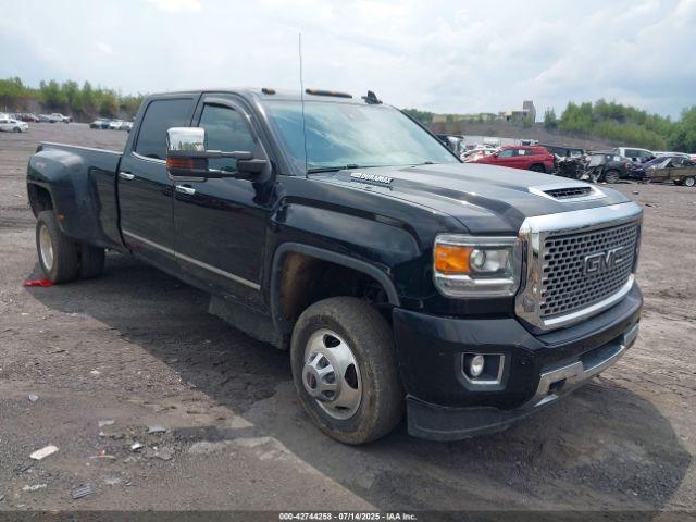  Salvage General Motors Sierra 3500HD
