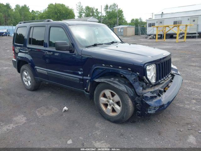  Salvage Jeep Liberty