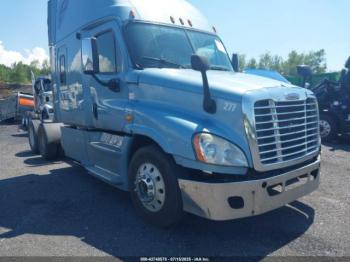  Salvage Freightliner Cascadia 125