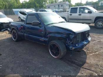  Salvage Chevrolet S-10