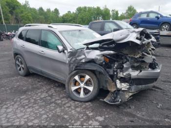  Salvage Jeep Cherokee