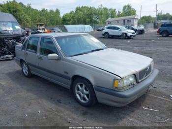  Salvage Volvo 850