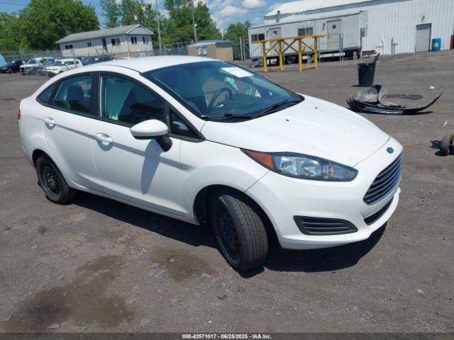  Salvage Ford Fiesta