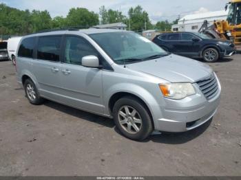  Salvage Chrysler Town & Country