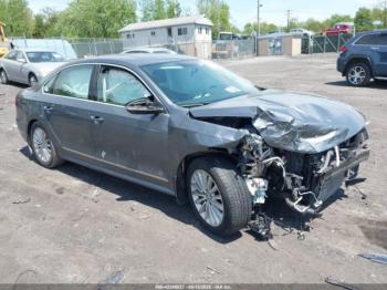  Salvage Volkswagen Passat