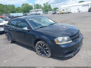  Salvage Dodge Avenger