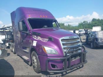  Salvage Freightliner New Cascadia 126