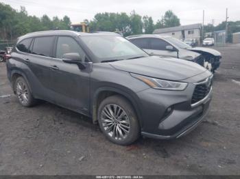  Salvage Toyota Highlander
