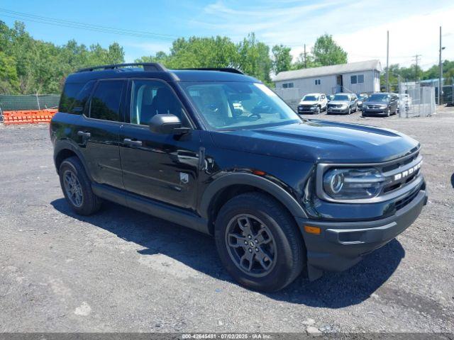  Salvage Ford Bronco