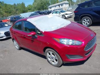  Salvage Ford Fiesta