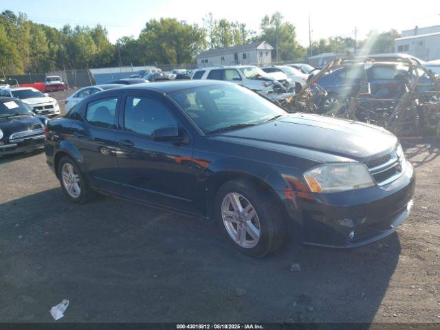  Salvage Dodge Avenger