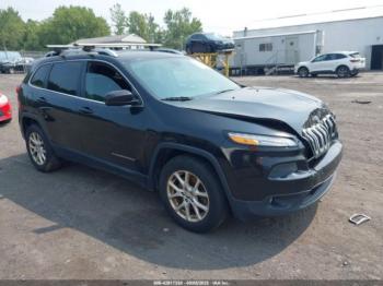  Salvage Jeep Cherokee