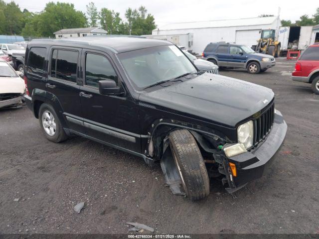  Salvage Jeep Liberty