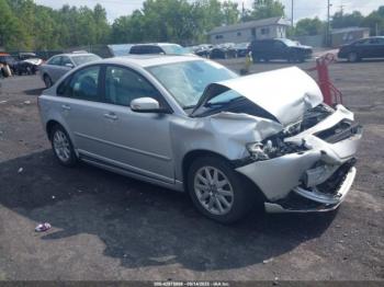  Salvage Volvo S40