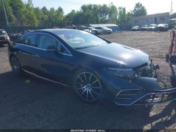  Salvage Mercedes-Benz EQS