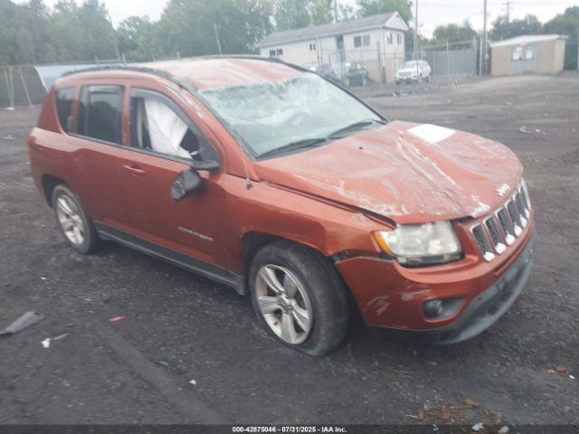  Salvage Jeep Compass