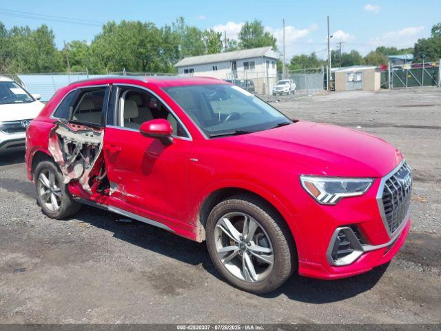  Salvage Audi Q3