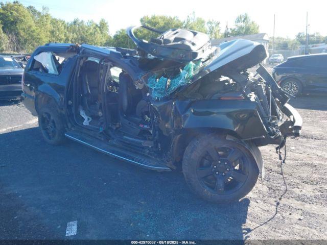  Salvage GMC Yukon
