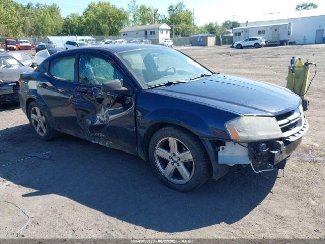  Salvage Dodge Avenger