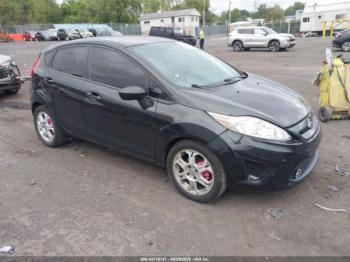  Salvage Ford Fiesta